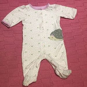 Porcupine Pajamas Size 0-3 Months White Purple